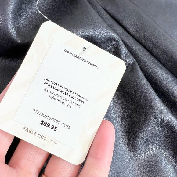 Fabletics Leggings Womens 1X Black Vegan High-Waisted Pebbled Leather Zip New - Picture 8 of 12